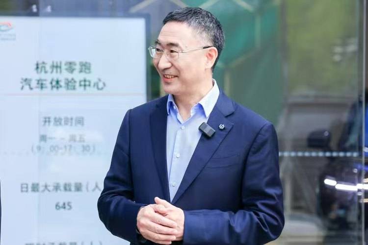 这个方法，让你轻松搭建自动化交易自建服务器